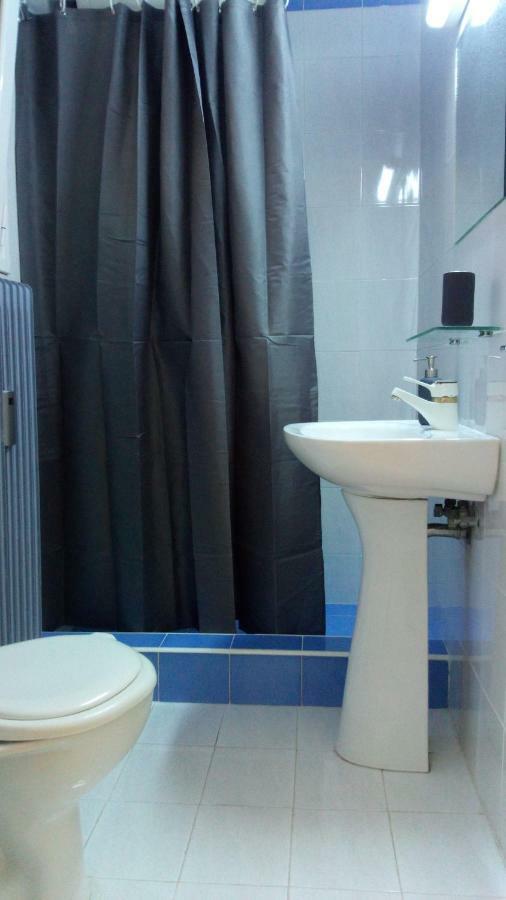 Theo'S Loft Apartment เอเธนส์ ภายนอก รูปภาพ